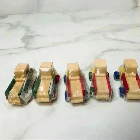 Bundle of 5 Handmade Wooden Mini Trucks Handpainted Push Toys Non-Toxic Paint - Picture 3 of 7